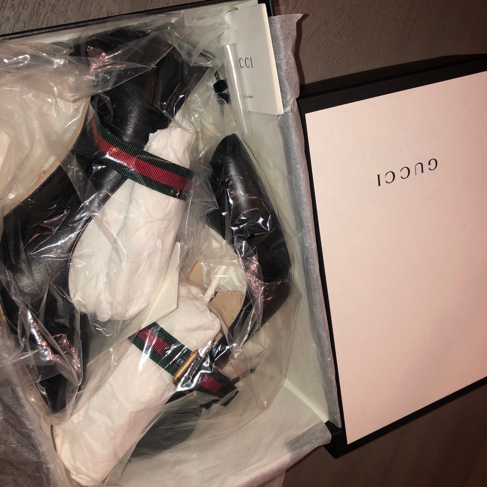 SOLD 100% BRAND NEW and Authentic Gucci Heels - Picture 9 of 16